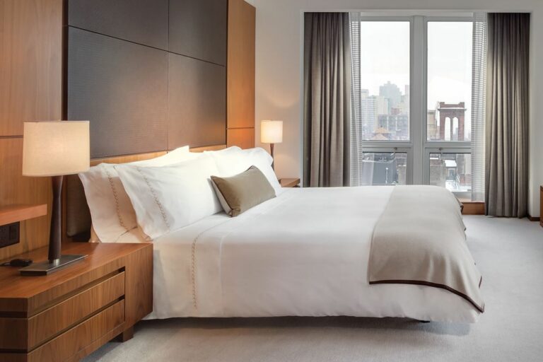 ¿Qué colchones usan los hoteles? ¿vale la pena elegir hospedaje por la calidad de sus camas?